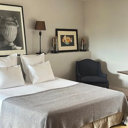 Demeure Bouquet 4* Ambierle