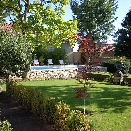 Guest house Demeure Bouquet 4*